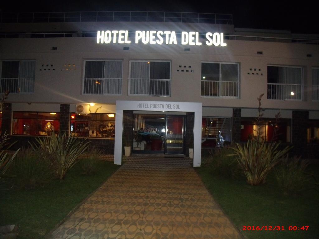 Hotel Puesta Del Sol Punta Ballena Exterior photo